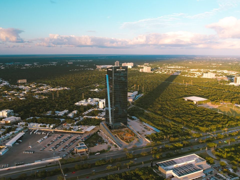 The Sky, oficinas en Temozón Norte, Yucatán · foto 3